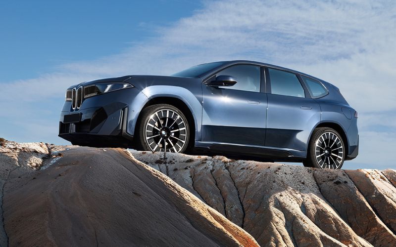 BMW iX3 On Rocks